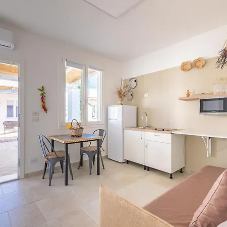 Feriehus Borgo Country Regina Rosanna Gallipoli